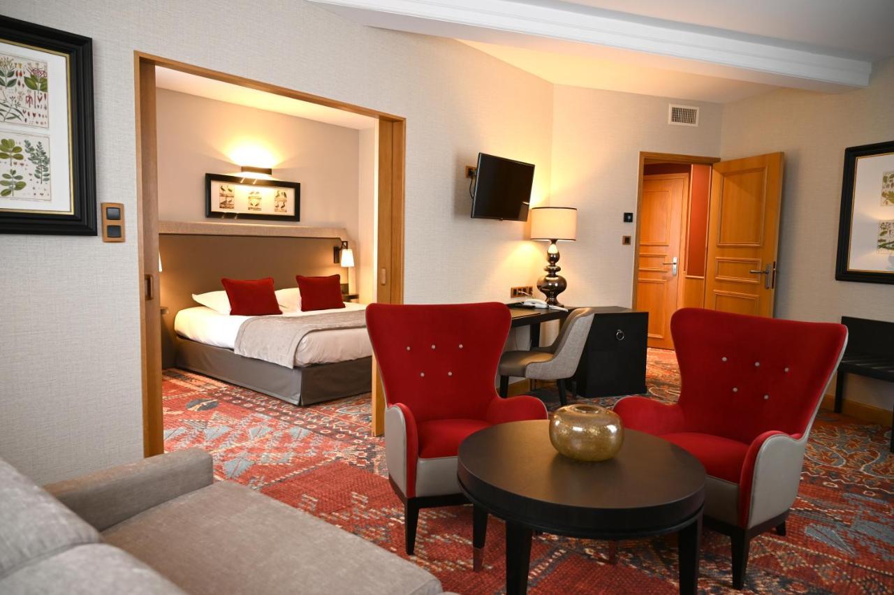 Hotel Le Rempart 투르뉘 외부 사진