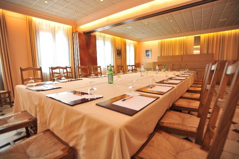 Hotel Le Rempart 투르뉘 외부 사진