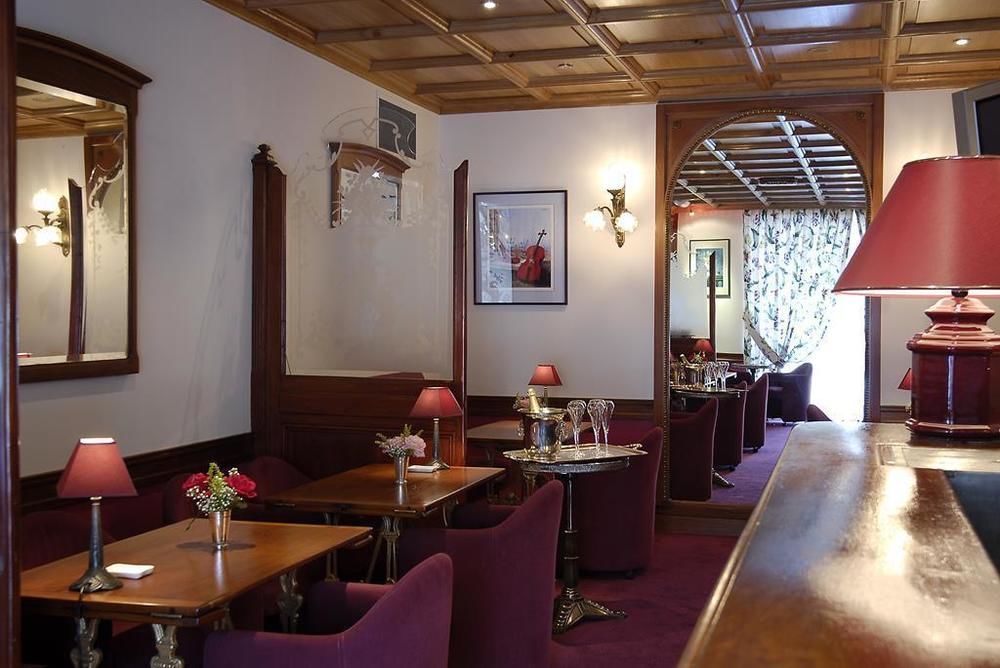 Hotel Le Rempart 투르뉘 레스토랑 사진